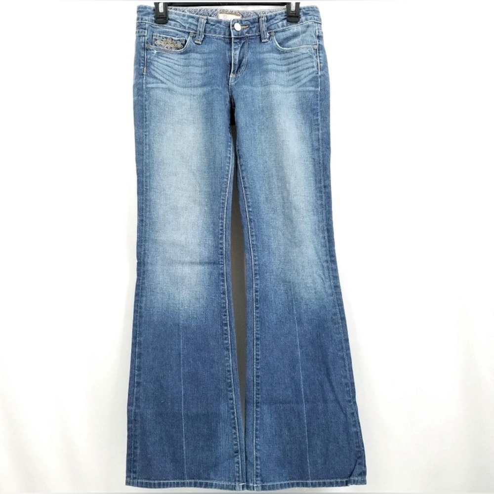 Paige Low Rise Jeans Laurel Canyon Flared Leg Med Wash Denim Size 27 Wide Leg